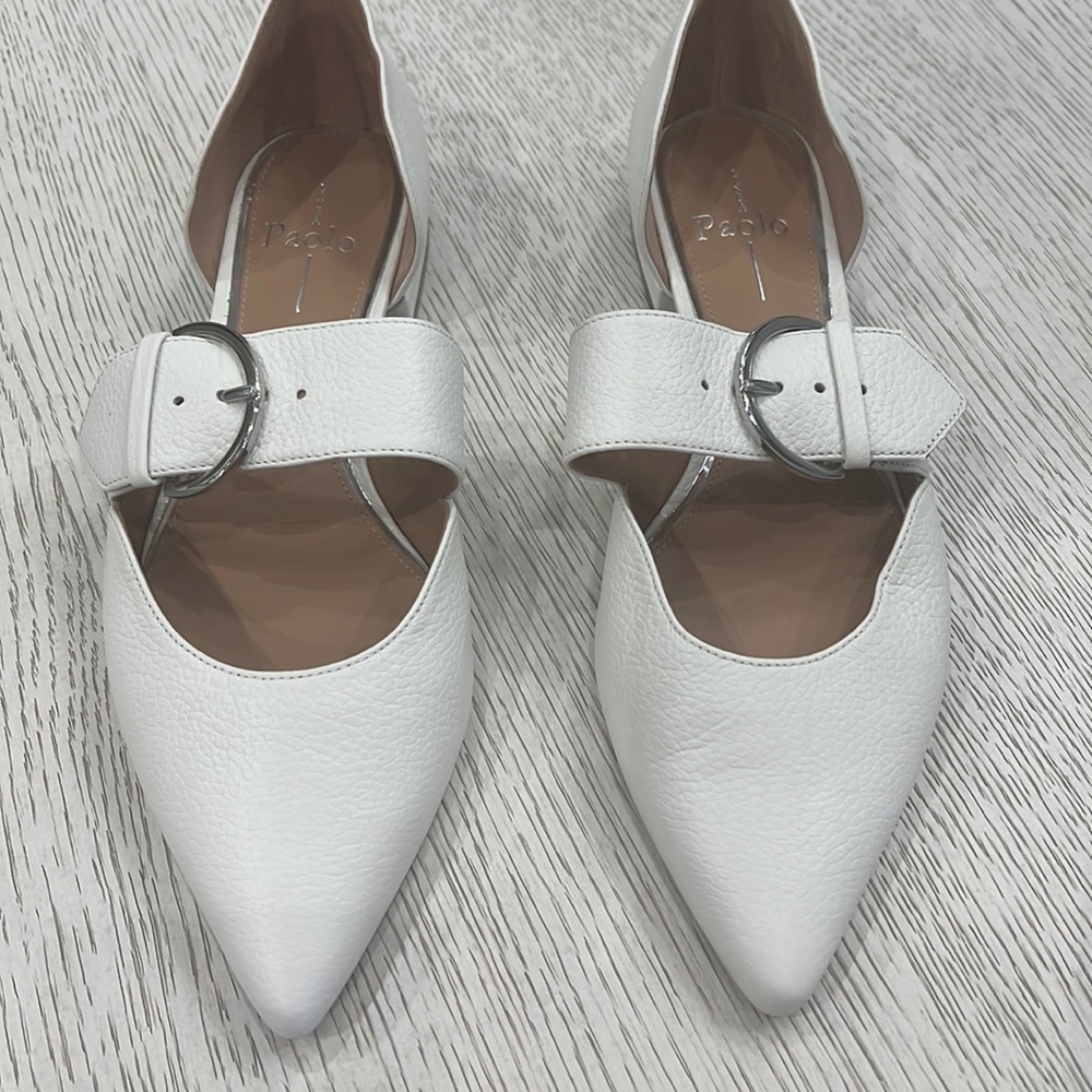 Linea Paolo Dean Pointy Toe Flat/White Leather/Sz 8 1/2